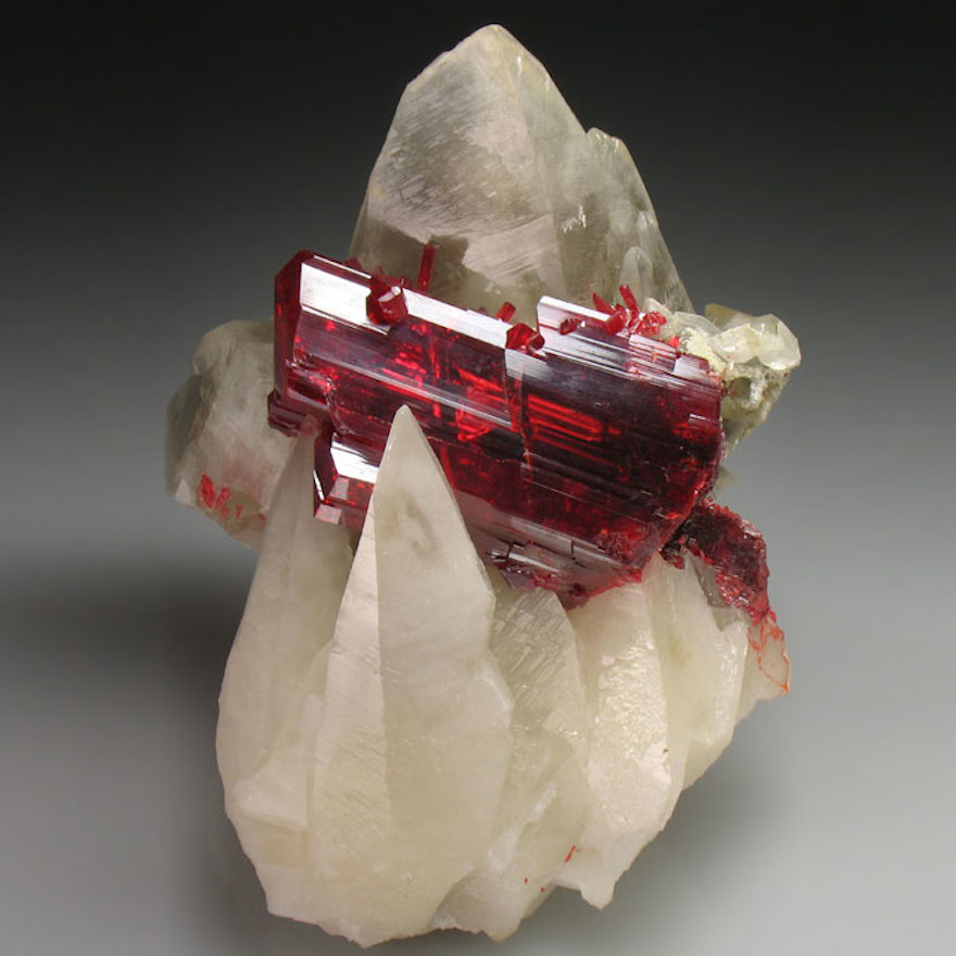 amazing-stones-minerals-19__700