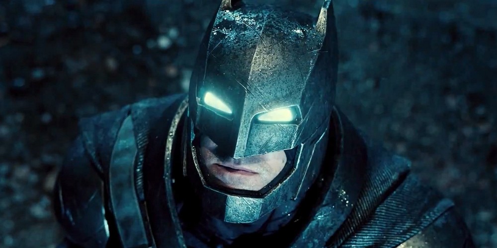 Ben-Affleck-Batman-V-Superman-Power-Armor